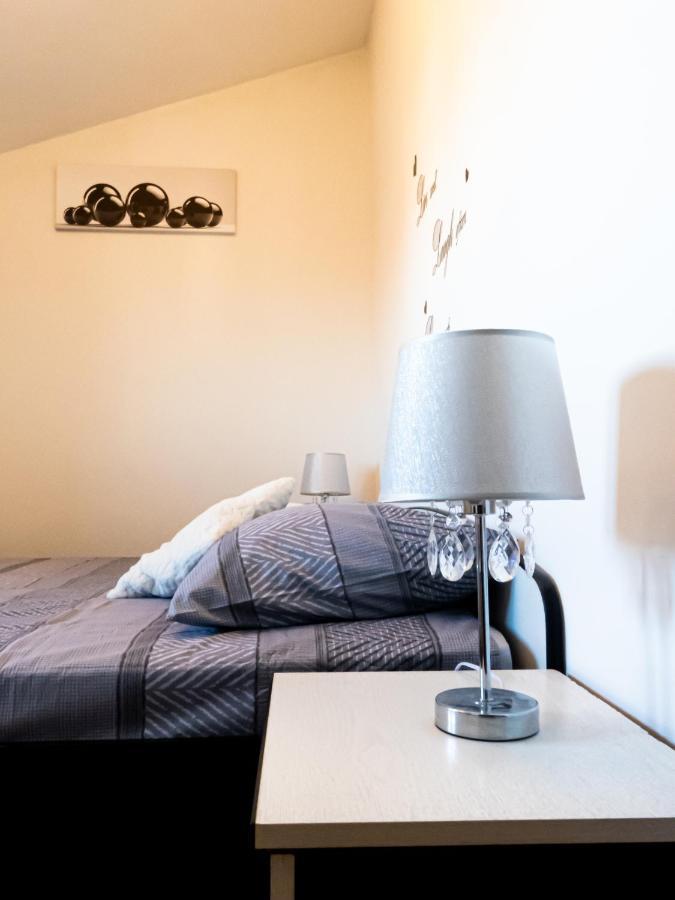 Apartment Sea Galižana エクステリア 写真