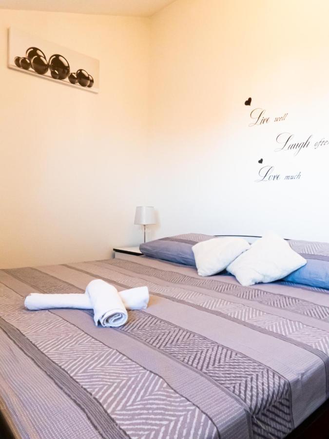 Apartment Sea Galižana エクステリア 写真