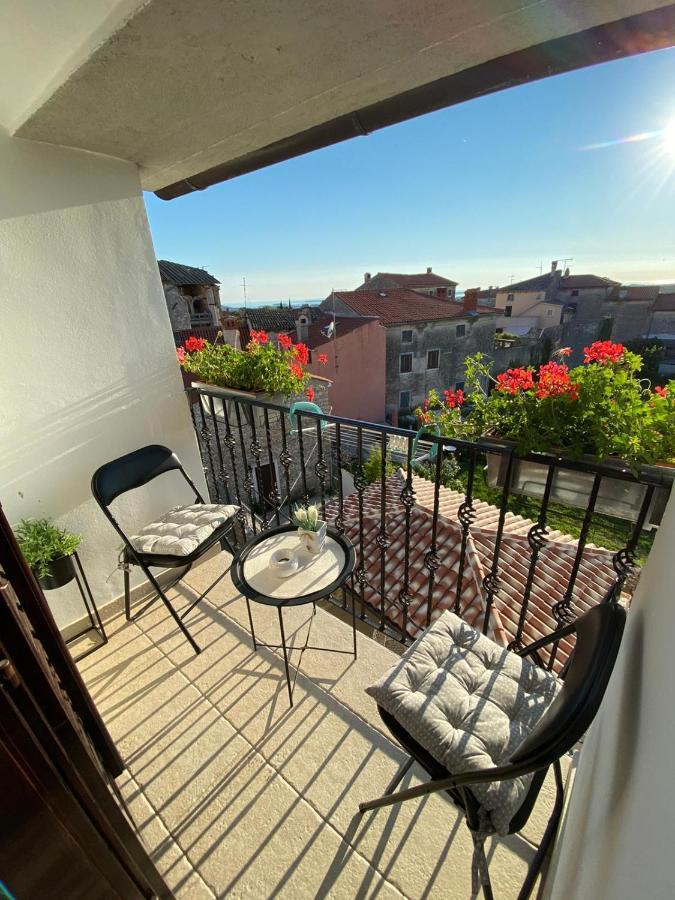 Apartment Sea Galižana エクステリア 写真