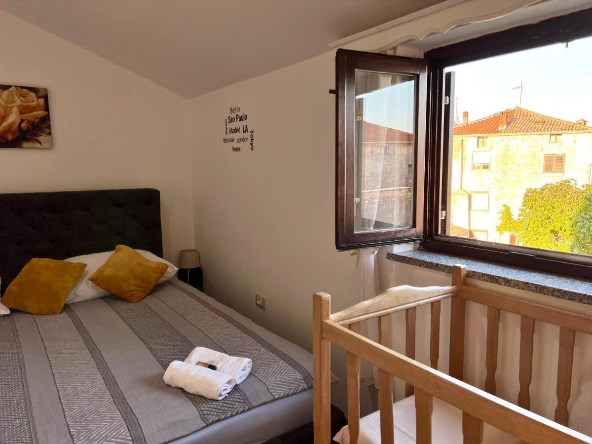 Apartment Sea Galižana エクステリア 写真
