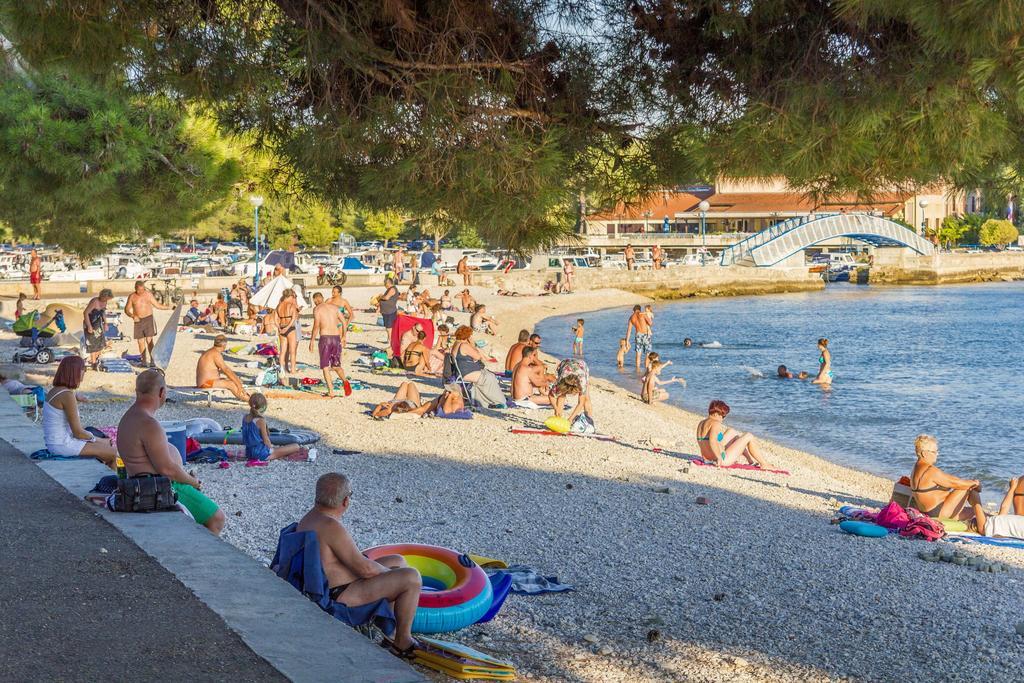 Apartment Sea Galižana エクステリア 写真